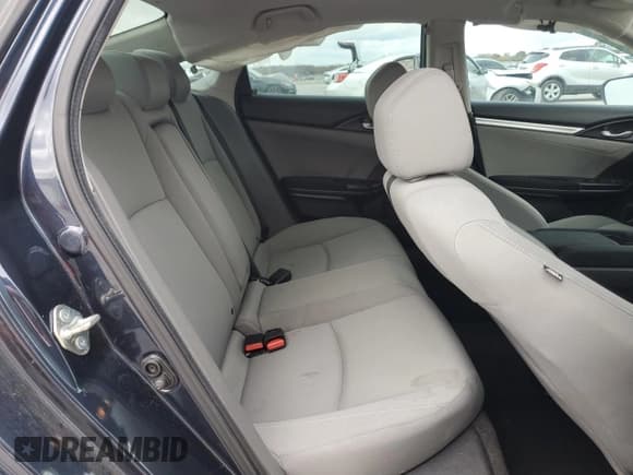 ✅ 2019 Honda Civic EX • VIN: 19XFC1F38KE016532 • Lot: 92072995. Listed on Copart with 68,766 mi. Free auction sales archive from the USA and detailed vehicle history report at DreamBid. Image 10.