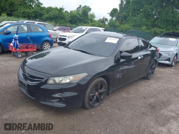 ✅ 2011 Honda Accord EX-L • VIN: 1HGCS2B88BA007038 • Лот: 42664337. Опубликован ранее на IAAI с пробегом 209 368 миль. Бесплатный доступ к архиву аукционных продаж из США и подробный отчёт об истории автомобиля на DreamBid. Изображение 2.