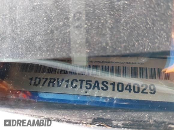 2010 Dodge 1500 Sport с VIN 1D7RV1CT5AS104029, выставлен на аукционе IAAI как лот 42203779 с пробегом 147 266 миль миль и . История ставок и продаж доступна на DreamBid. Изображение 9.