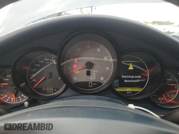 ✅ 2010 Porsche Panamera S • VIN: WP0AB2A71AL062092 • Lot: 68214205. Wystawiony na Copart z przebiegiem 131 659 mil. Bezpłatny archiwum sprzedaży aukcyjnych z USA i szczegółowy raport historii pojazdu na DreamBid. Zdjęcie 9.