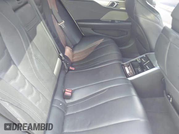 ✅ 2021 BMW 8 Series 840i • VIN: WBAGV4C06MCF96867 • Лот: 42884870. Опубликован ранее на IAAI с пробегом 54 392 миль. Бесплатный доступ к архиву аукционных продаж из США и подробный отчёт об истории автомобиля на DreamBid. Изображение 8.