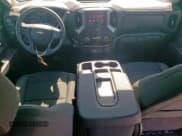 ✅ 2025 Chevrolet Silverado 2500HD • VIN: 1GC1KLE71SF147708 • Lot: 46921905. Wystawiony na Copart z przebiegiem 1 443 mil. Bezpłatny archiwum sprzedaży aukcyjnych z USA i szczegółowy raport historii pojazdu na DreamBid. Zdjęcie 8.