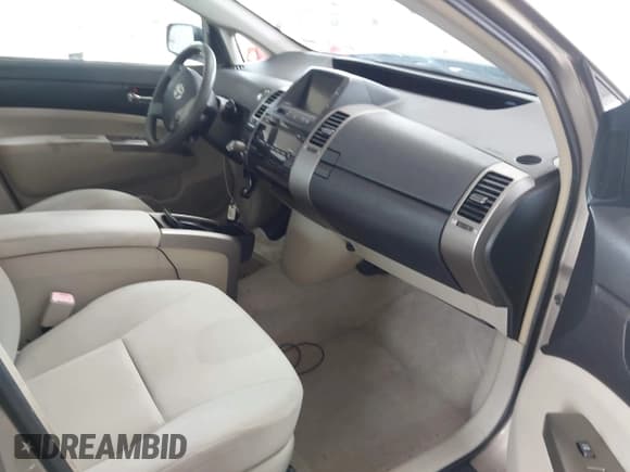 ✅ 2008 Toyota Prius • VIN: JTDKB20U187744226 • Lot: 42400093. Listed on IAAI with 300,500 mi. Free auction sales archive from the USA and detailed vehicle history report at DreamBid. Image 5.