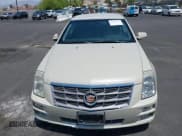 ✅ 2010 Cadillac STS AWD • VIN: 1G6DU6EV5A0147190 • Lot: 42432227. Wystawiony na IAAI z przebiegiem 132 965 mil. Bezpłatny archiwum sprzedaży aukcyjnych z USA i szczegółowy raport historii pojazdu na DreamBid. Zdjęcie 12.