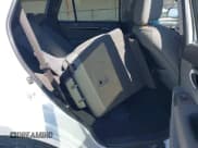 ✅ 2010 Hyundai Santa Fe GLS • VIN: 5NMSG3AB9AH360326 • Лот: 43458947. Опубликован ранее на IAAI с пробегом 236 430 миль. Бесплатный доступ к архиву аукционных продаж из США и подробный отчёт об истории автомобиля на DreamBid. Изображение 8.