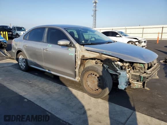 ✅ 2013 Volkswagen Passat S • VIN: 1VWAP7A30DC051257 • Lot: 82715485. Listed on Copart with 184,920 mi. Free auction sales archive from the USA and detailed vehicle history report at DreamBid. Image 4.