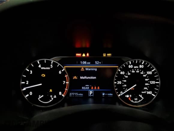 ✅ 2024 Nissan Altima SR • VIN: 1N4BL4CW2RN302211 • Lot: 90045335. Wystawiony na Copart z przebiegiem 27 715 mil. Bezpłatny archiwum sprzedaży aukcyjnych z USA i szczegółowy raport historii pojazdu na DreamBid. Zdjęcie 9.