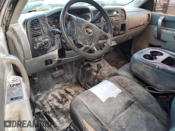 ✅ 2013 Chevrolet Silverado 2500HD Work Truck • VIN: 1GC0KVCG6DZ133878 • Lot: 41543575. Listed on Copart with 84,775 mi. Free auction sales archive from the USA and detailed vehicle history report at DreamBid. Image 8.