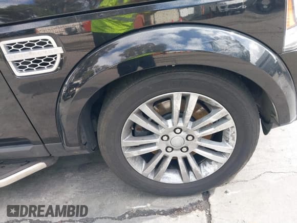 ✅ 2016 Land Rover LR4 HSE Lux • VIN: SALAK2V68GA794735 • Lot: 41582134. Listed on IAAI with Not provided. Free auction sales archive from the USA and detailed vehicle history report at DreamBid. Image 12.