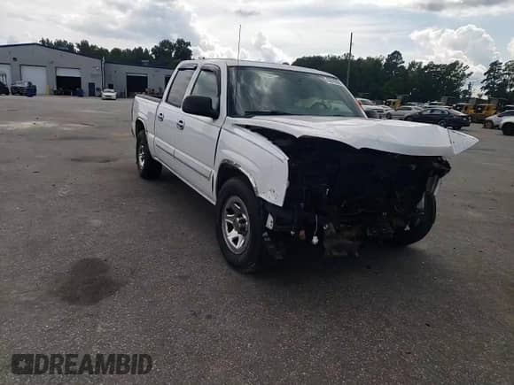 ✅ 2004 Chevrolet Silverado 1500 LS • VIN: 2GCEC13T941320744 • Лот: 69743525. Опубликован ранее на Copart с пробегом Не указан. Бесплатный доступ к архиву аукционных продаж из США и подробный отчёт об истории автомобиля на DreamBid. Изображение 13.