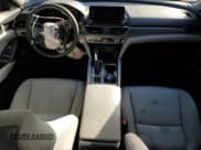 ✅ 2018 Honda Accord LX • VIN: 1HGCV1F14JA181637 • Лот: 90334415. Опубликован ранее на Copart с пробегом 108 029 миль. Бесплатный доступ к архиву аукционных продаж из США и подробный отчёт об истории автомобиля на DreamBid. Изображение 8.