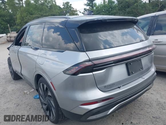 ✅ 2024 Lincoln Nautilus Reserve • VIN: 5LMPJ8K41RJ826740 • Лот: 43027486. Опубликован ранее на IAAI с пробегом 15 358 миль. Бесплатный доступ к архиву аукционных продаж из США и подробный отчёт об истории автомобиля на DreamBid. Изображение 3.