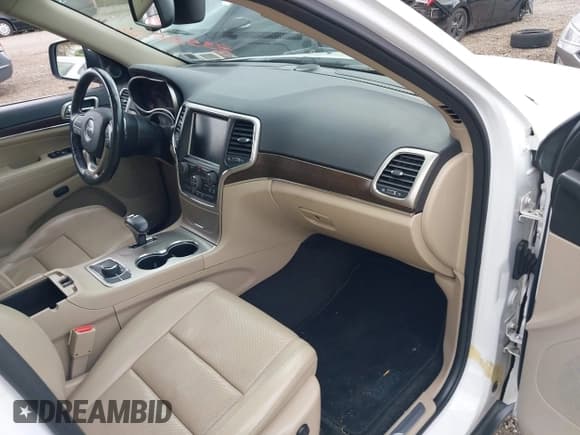 ✅ 2015 Jeep Grand Cherokee Limited • VIN: 1C4RJFBG0FC785046 • Лот: 43558221. Опубликован ранее на IAAI с пробегом 198 581 миль. Бесплатный доступ к архиву аукционных продаж из США и подробный отчёт об истории автомобиля на DreamBid. Изображение 5.