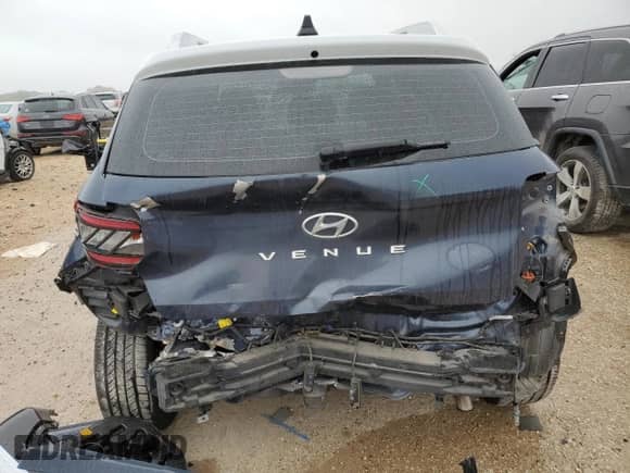 2020 Hyundai Venue SEL с VIN KMHRC8A31LU024547, выставлен на аукционе Copart как лот 84944924 с пробегом 33 684 миль миль и Списание • Salvage title. История ставок и продаж доступна на DreamBid. Изображение 6.