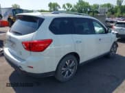 ✅ 2019 Nissan Pathfinder S • VIN: 5N1DR2MM7KC646276 • Lot: 42394605. Listed on IAAI with 75,708 mi. Free auction sales archive from the USA and detailed vehicle history report at DreamBid. Image 4.