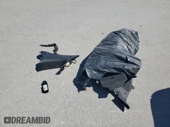 ✅ 2018 Dodge Durango GT • VIN: 1C4RDHDG7JC302273 • Lot: 61336965. Listed on Copart with 71,395 mi. Free auction sales archive from the USA and detailed vehicle history report at DreamBid. Image 13.