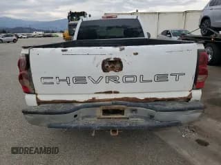 ✅ 2005 Chevrolet Silverado 1500 Work Truck • VIN: 1GCEC14V05Z203725 • Лот: 65658654. Опубликован ранее на Copart с пробегом Не указан. Бесплатный доступ к архиву аукционных продаж из США и подробный отчёт об истории автомобиля на DreamBid. Изображение 6.