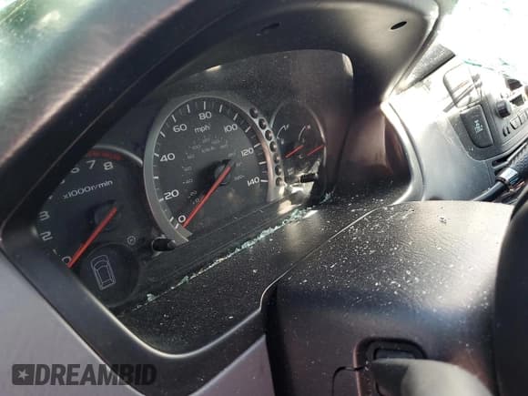 ✅ 2004 Honda Pilot EX • VIN: 2HKYF18494H548358 • Lot: 89662555. Listed on Copart with Not provided. Free auction sales archive from the USA and detailed vehicle history report at DreamBid. Image 9.