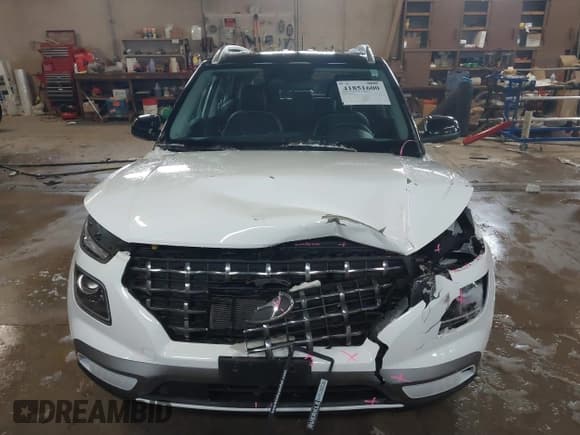 ✅ 2023 Hyundai Venue Limited • VIN: KMHRC8A39PU235419 • Lot: 41851600. Listed on IAAI with 24,803 mi. Free auction sales archive from the USA and detailed vehicle history report at DreamBid. Image 12.