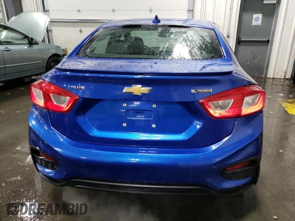 ✅ 2017 Chevrolet Cruze Premier • VIN: 1G1BF5SM9H7217529 • Лот: 36104923. Опубликован ранее на Copart с пробегом 52 663 миль. Бесплатный доступ к архиву аукционных продаж из США и подробный отчёт об истории автомобиля на DreamBid. Изображение 6.