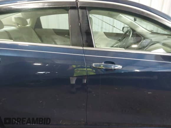 2019 Chevrolet Malibu Premier with VIN 1G1ZE5SX2KF177657, listed as a IAAI auction lot 42852359 with 43,433 mi miles and . Bid and sale history available at DreamBid. Image 13.