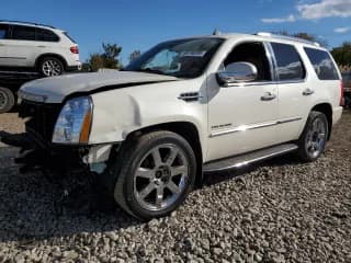 ✅ 2010 Cadillac Escalade Luxury • VIN: 1GYUKBEF2AR101391 • Lot: 90790395. Wystawiony na Copart z przebiegiem 148 154 mil. Bezpłatny archiwum sprzedaży aukcyjnych z USA i szczegółowy raport historii pojazdu na DreamBid. Zdjęcie 1.