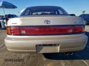 ✅ 1993 Toyota Camry • VIN: 4T1VK12E6PU092762 • Lot: 97033375. Wystawiony na Copart z przebiegiem 100 708 mil. Bezpłatny archiwum sprzedaży aukcyjnych z USA i szczegółowy raport historii pojazdu na DreamBid. Zdjęcie 6.