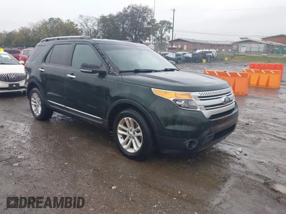 ✅ 2013 Ford Explorer XLT • VIN: 1FM5K7D89DGC91762 • Лот: 43556924. Опубликован ранее на IAAI с пробегом 132 993 миль. Бесплатный доступ к архиву аукционных продаж из США и подробный отчёт об истории автомобиля на DreamBid. Изображение 1.