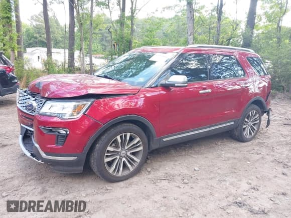✅ 2018 Ford Explorer Platinum • VIN: 1FM5K8HT5JGA45100 • Lot: 42382666. Wystawiony na IAAI z przebiegiem 86 203 mil. Bezpłatny archiwum sprzedaży aukcyjnych z USA i szczegółowy raport historii pojazdu na DreamBid. Zdjęcie 2.