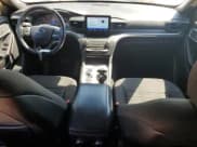 ✅ 2020 Ford Explorer XLT • VIN: 1FMSK7DH2LGA33522 • Lot: 81080925. Listed on Copart with 106,970 mi. Free auction sales archive from the USA and detailed vehicle history report at DreamBid. Image 8.