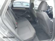 ✅ 2012 Volkswagen Passat S • VIN: 1VWAP7A3XCC096172 • Lot: 42283468. Wystawiony na IAAI z przebiegiem 131 968 mil. Bezpłatny archiwum sprzedaży aukcyjnych z USA i szczegółowy raport historii pojazdu na DreamBid. Zdjęcie 8.