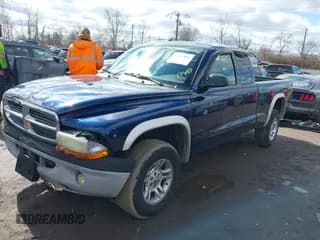 ✅ 2004 Dodge Dakota SLT • VIN: 1D7HG42N44S519910 • Lot: 41737881. Wystawiony na IAAI z przebiegiem 154 008 mil. Bezpłatny archiwum sprzedaży aukcyjnych z USA i szczegółowy raport historii pojazdu na DreamBid. Zdjęcie 2.