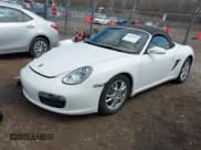 ✅ 2008 Porsche Boxster • VIN: WP0CA29848U711249 • Lot: 41917977. Wystawiony na IAAI z przebiegiem 69 280 mil. Bezpłatny archiwum sprzedaży aukcyjnych z USA i szczegółowy raport historii pojazdu na DreamBid. Zdjęcie 2.
