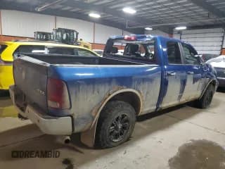 ✅ 2010 Dodge 1500 SLT • VIN: 1D7RV1GT7AS133140 • Лот: 81836864. Опубликован ранее на Copart с пробегом Не указан. Бесплатный доступ к архиву аукционных продаж из США и подробный отчёт об истории автомобиля на DreamBid. Изображение 3.