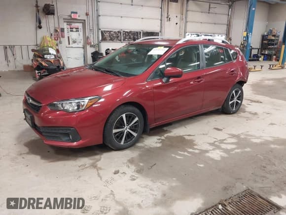 ✅ 2020 Subaru Impreza Premium • VIN: 4S3GTAV60L3703660 • Lot: 42144714. Listed on IAAI with 66,227 mi. Free auction sales archive from the USA and detailed vehicle history report at DreamBid. Image 2.