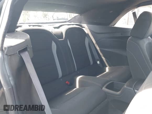 2017 Chevrolet Camaro 1SS с VIN 1G1FF3D77H0173147, выставлен на аукционе IAAI как лот 43054708 с пробегом 75 912 миль миль и . История ставок и продаж доступна на DreamBid. Изображение 8.