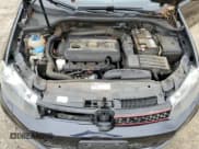 ✅ 2010 Volkswagen Golf GTI • VIN: WVWED7AJ4AW236773 • Lot: 76695864. Wystawiony na Copart z przebiegiem 153 836 mil. Bezpłatny archiwum sprzedaży aukcyjnych z USA i szczegółowy raport historii pojazdu na DreamBid. Zdjęcie 11.