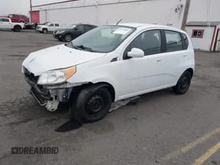✅ 2011 Chevrolet Aveo 1LT • VIN: KL1TD6DE7BB148719 • Lot: 41471866. Wystawiony na IAAI z przebiegiem 122 836 mil. Bezpłatny archiwum sprzedaży aukcyjnych z USA i szczegółowy raport historii pojazdu na DreamBid. Zdjęcie 2.