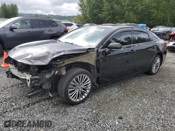 ✅ 2019 Toyota Avalon XLE • VIN: 4T1BZ1FB2KU023476 • Lot: 67651055. Listed on Copart with 90,857 mi. Free auction sales archive from the USA and detailed vehicle history report at DreamBid. Image 1.