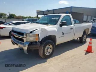 ✅ 2007 Chevrolet Silverado 2500HD 1LT • VIN: 1GCHC24KX7E577651 • Лот: 80629465. Опубликован ранее на Copart с пробегом 147 022 миль. Бесплатный доступ к архиву аукционных продаж из США и подробный отчёт об истории автомобиля на DreamBid. Изображение 1.