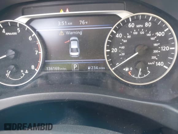 ✅ 2020 Nissan Altima S • VIN: 1N4BL4BVXLC275559 • Lot: 43308448. Wystawiony na IAAI z przebiegiem 136 169 mil. Bezpłatny archiwum sprzedaży aukcyjnych z USA i szczegółowy raport historii pojazdu na DreamBid. Zdjęcie 7.