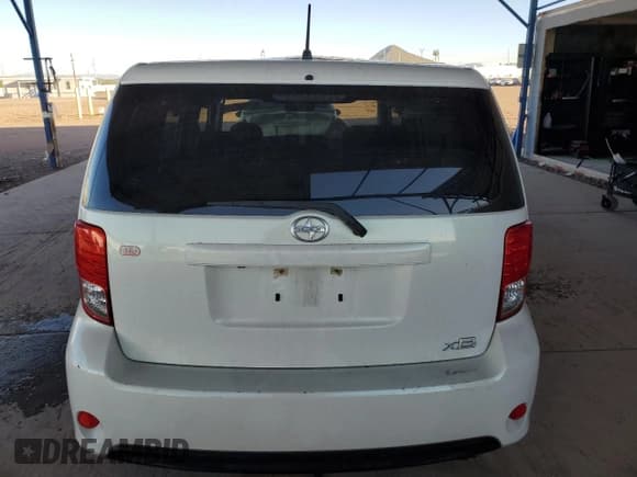 ✅ 2014 Scion xB • VIN: JTLZE4FE7EJ057868 • Lot: 91090265. Wystawiony na Copart z przebiegiem 41 637 mil. Bezpłatny archiwum sprzedaży aukcyjnych z USA i szczegółowy raport historii pojazdu na DreamBid. Zdjęcie 6.