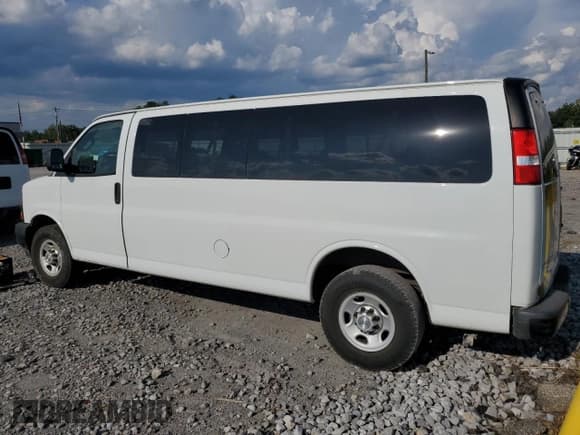 ✅ 2019 Chevrolet Express Passenger LS • VIN: 1GAZGNFP5K1311577 • Lot: 67138765. Listed on Copart with 271,218 mi. Free auction sales archive from the USA and detailed vehicle history report at DreamBid. Image 2.