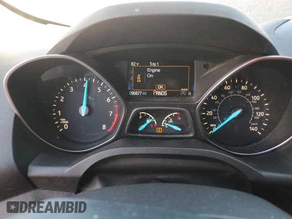 ✅ 2017 Ford Escape SE • VIN: 1FMCU9G96HUA94752 • Lot: 84301285. Listed on Copart with 95,677 mi. Free auction sales archive from the USA and detailed vehicle history report at DreamBid. Image 9.