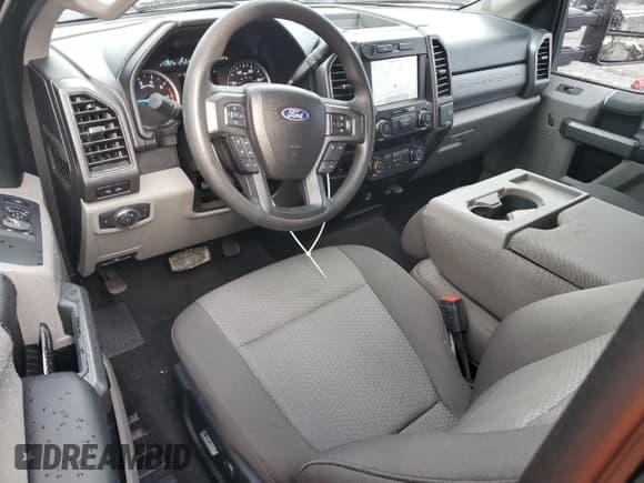 ✅ 2020 Ford F-350 XL • VIN: 1FDRF3A67LED30523 • Лот: 45188024. Опубликован ранее на Copart с пробегом 23 926 миль. Бесплатный доступ к архиву аукционных продаж из США и подробный отчёт об истории автомобиля на DreamBid. Изображение 8.