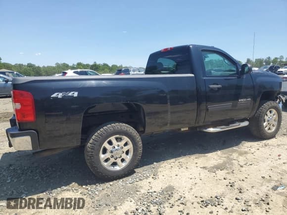 ✅ 2014 Chevrolet Silverado 2500HD LT • VIN: 1GC0KXCG2EF162700 • Lot: 59271715. Listed on Copart with 88,060 mi. Free auction sales archive from the USA and detailed vehicle history report at DreamBid. Image 3.