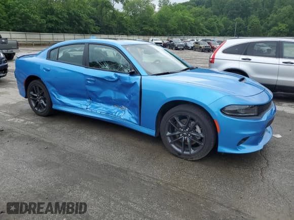 ✅ 2023 Dodge Charger GT • VIN: 2C3CDXMG5PH646548 • Lot: 60031035. Wystawiony na Copart z przebiegiem 4 046 mil. Bezpłatny archiwum sprzedaży aukcyjnych z USA i szczegółowy raport historii pojazdu na DreamBid. Zdjęcie 4.