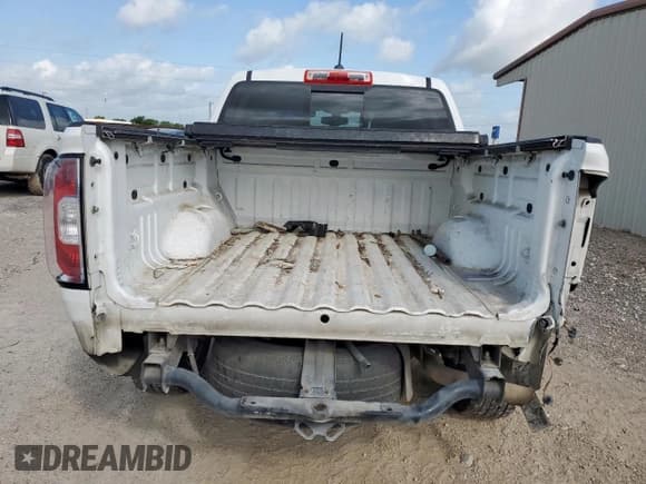 ✅ 2016 GMC Canyon 2WD SLE • VIN: 1GTG5CE37G1394170 • Lot: 61958375. Wystawiony na Copart z przebiegiem 172 139 mil. Bezpłatny archiwum sprzedaży aukcyjnych z USA i szczegółowy raport historii pojazdu na DreamBid. Zdjęcie 6.