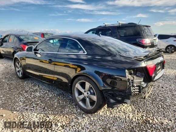 ✅ 2013 Audi RS 5 • VIN: WUAC6AFR3DA901583 • Lot: 86330885. Listed on Copart with 96,892 mi. Free auction sales archive from the USA and detailed vehicle history report at DreamBid. Image 2.