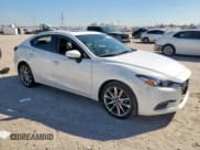 ✅ 2018 Mazda 3 Touring • VIN: 3MZBN1V33JM245731 • Лот: 90019805. Опубликован ранее на Copart с пробегом 54 024 миль. Бесплатный доступ к архиву аукционных продаж из США и подробный отчёт об истории автомобиля на DreamBid. Изображение 4.